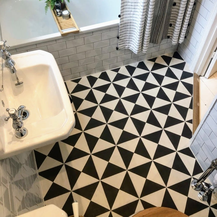 Harlekin Viertel Schwarz & Weiß 20cm x 20cm