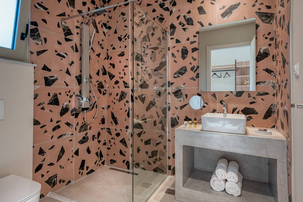 Melodie Rock Terrazzo Pink 60 × 60 cm